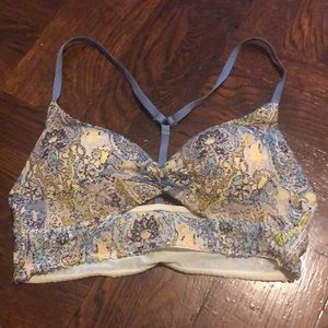 Victoria Secret bra (34B) , gently used